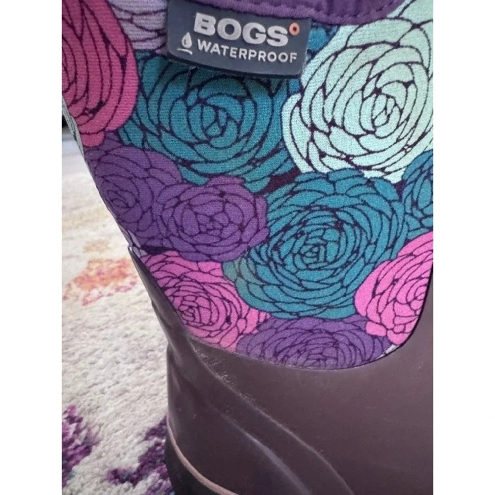 Bogs Classic Rosey Purple Floral Waterproof Insulated Winter Boots Youth 5 71993